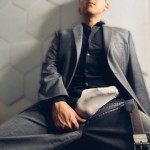 大声でうめき声を上げるまでゆっくり撫でるアジアの巨根 Pornhub Gay