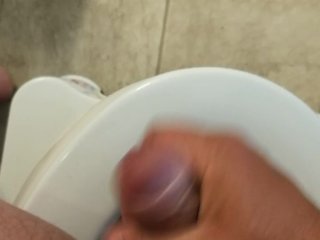 More jacking off in the bathroom....great cumshot