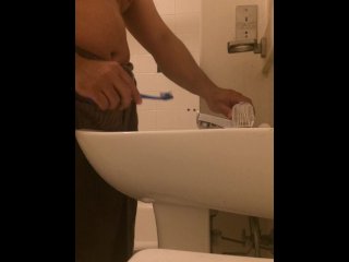 vlog #49 brushing my teeth