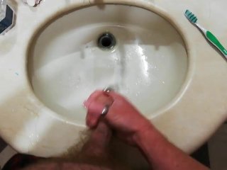 Cumming in the Sink!