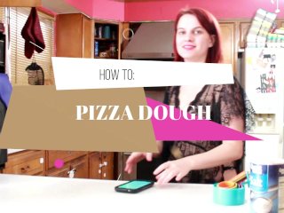 Making pizza dough