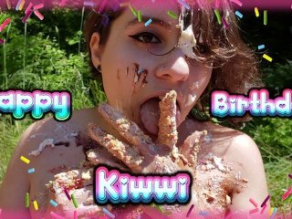 4k Kiwwi Smashes her Birthday Cake with her Massive ASS!