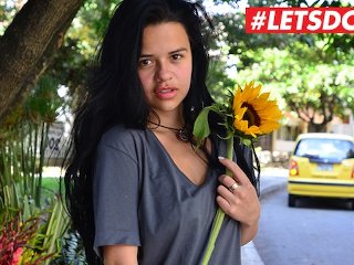 LETSDOEIT - Colombian Teen Selena Gomez lookalike Banged by Stranger