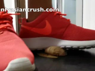 Sweet filipina Nike cock crush
