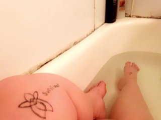 feet in bath