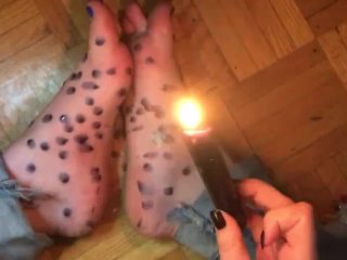 HOT WAX ON CUTE FEET