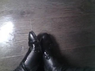Spit on boots