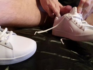 4K - Quick sex with white fetish Puma sneakers until i cum