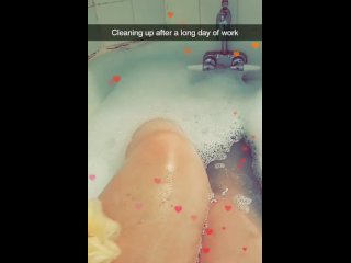 Bath time with Jessica English 