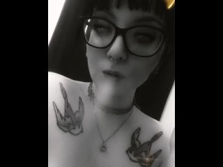 Snapchat Smoking (babygirl_goth)