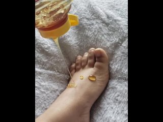 Honey On Feet