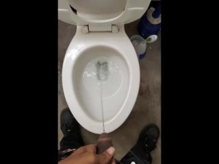Pissing at work with the door open