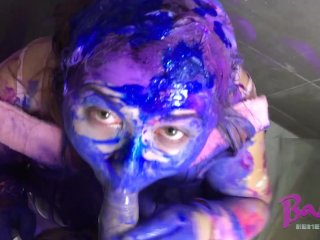 Sucking his cock & wanking him with my huge tits as he pours paint on me