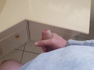 FAT WHITE DICK CUMS HARD ALL OVER BATHROOM SINK IN SLOW-MO HIGH DEFINITION!