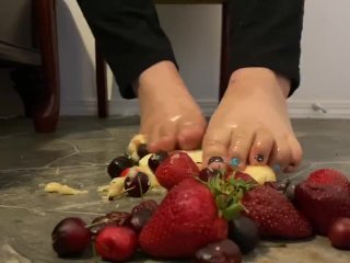 Feet fruit salad
