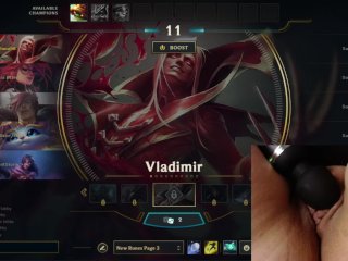 Playing League of Legends with a vibrator on my clit #1 Luna