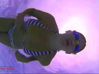Amazing underwater bikini show. See more in my profile. Regina Noir.