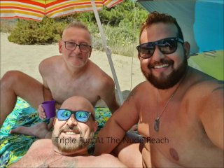 Diversion Por Tres En La Playa Nudista
