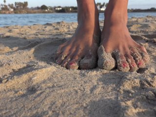 Beach Voyeur Cam Sandy Feet