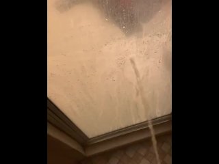 I want to pee on someone 