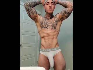 Jakipz Flexes & Shows Off Huge Cock In Underwear 