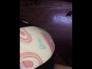 Diapered trans girl makes cummies in her diaper 