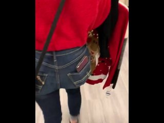 Teen picked up in the mall sucks dick in the dressing room. 