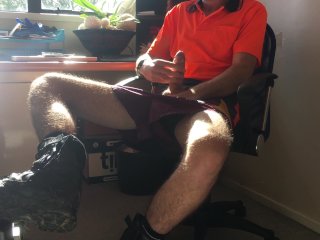 Horny tradie jerking in hi-vis in the site office