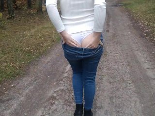 Flash ass in forest