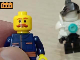 Vlog 11: A welder, a mustache and a space robot