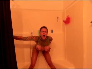 Ex-girlfriend shower video