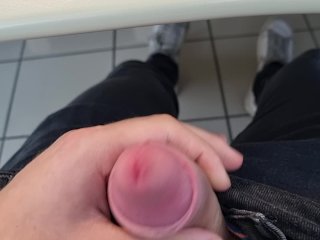 I jerk off in the office without getting caught