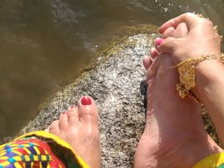 Indian yong Desi girl worships her Tired Feet in mountain River - RandiSEXinMumbai 