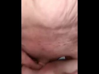 Hubby and wife he pounding that good pussy 