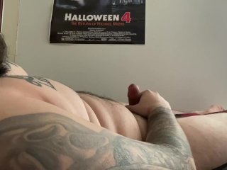Horny Rocker dude shows ass and feet and cum