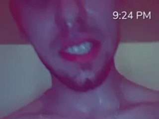 Sexy sask boy in the shower( I got so hard 😜