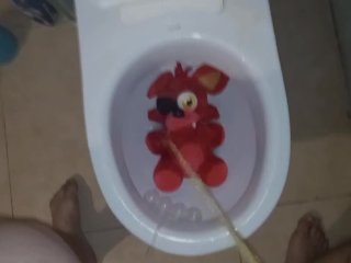 Foxy Fnaf Peeing#1