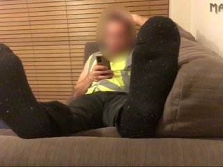 TRADIE TEMPTATION - TIME TO TEASE - AUSSIE TRADIES BEAUTIFUL FEET AND STROKING STRONG COCK - HI VIS