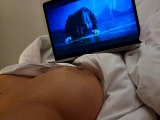 Juicy tits and chill 💦 you should see the ass! 😍