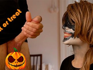 HALLOWEEN TASTE GAME with my Roommate Almoust caught by my cuckold boyfriend - Sheila Moore