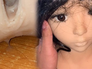 Mini orgasmos de mi pequeña muñeca