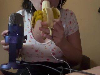 Petite 18 years cute latina sucking a banana OnlyFans: Studentwhoneedsmoney