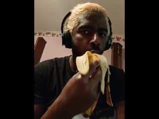 It'sJustABananna