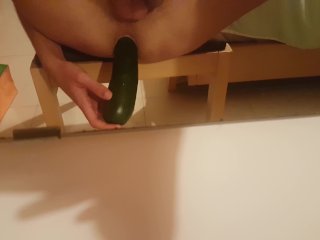 Gaping my portuguese ass with a zucchini