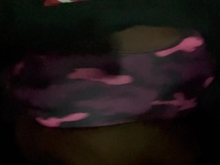 Bbw shakes tits