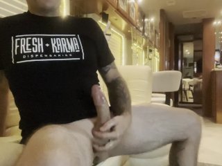 Jacking off watching porn and Playing on cam 9 inch Fat Cock on tatted stud