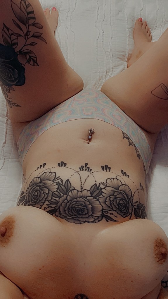 Fat ass 💦💕