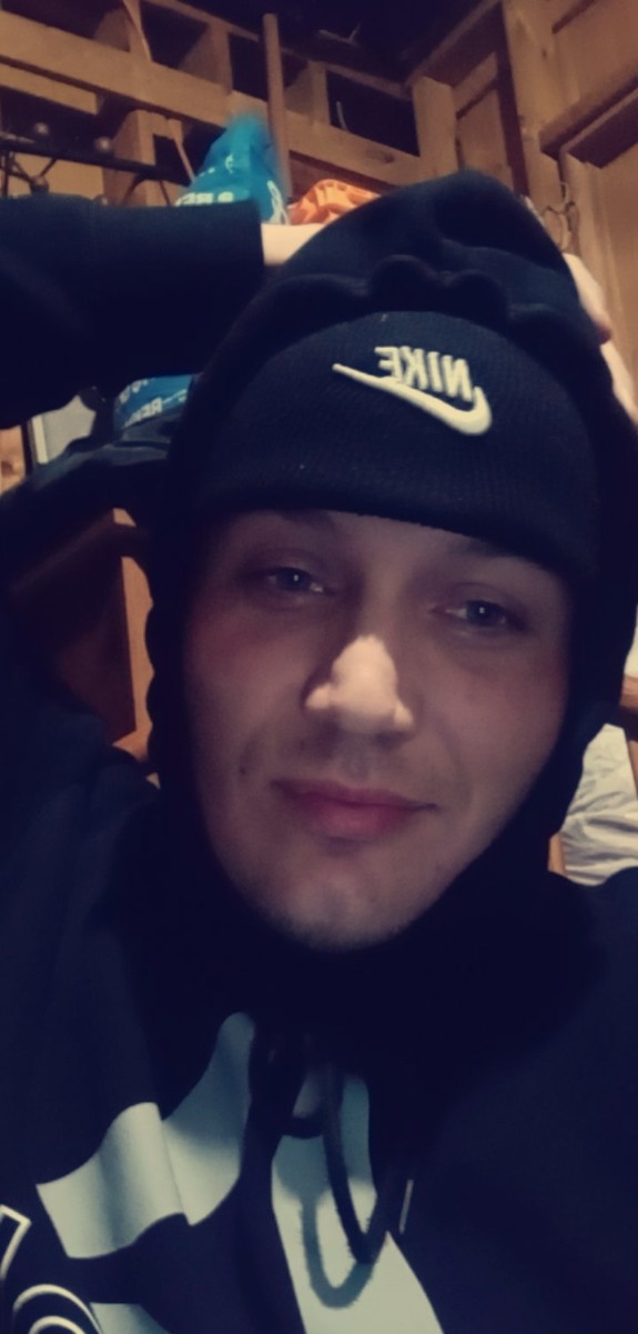 Me blue eyes monster