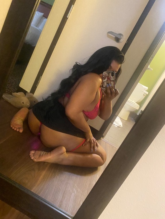 Pretty in pink🤪