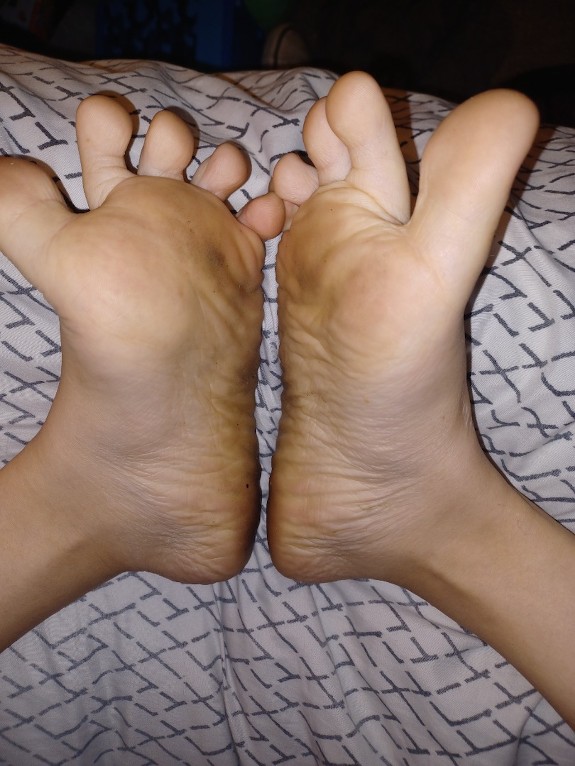 Dirty feet photo